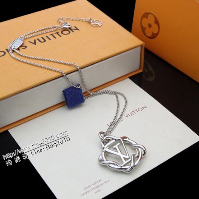 Louis Vuitton新款飾品 路易威登GARDEN LOUISE圈形項鏈 LV纏繞線條鎖骨鏈項鏈  zglv1859